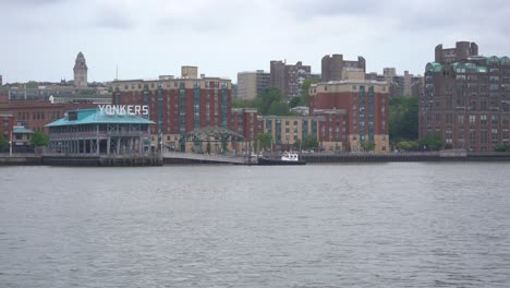 Yonkers-New-York-Hudson-River-Blick
