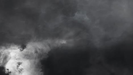 Dunkle-Cumulonimbus-Wolken-Hintergrund,-Wetteränderungen