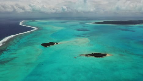 Cookinsel---Aitutaki-Flug-über-Das-Atoll