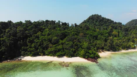 Aerial-shot-of-beautiful-paradise-island-on-Andaman-Sea-in-Thailand---Koh-Kradan