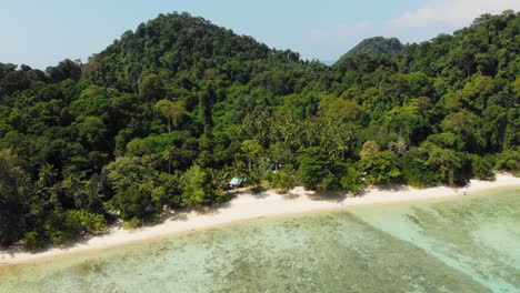 Aerial-shot-of-exotic-coast-of-paradise-island-on-Andaman-Sea-in-Thailand---Ko-Kradan