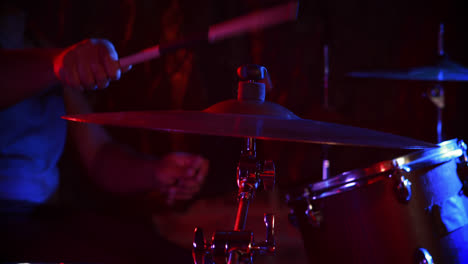 Drummer-playing-on-drum-set-4k