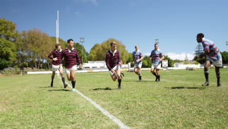 Jugadores-De-Rugby-Abordando-Durante-El-Juego-4k