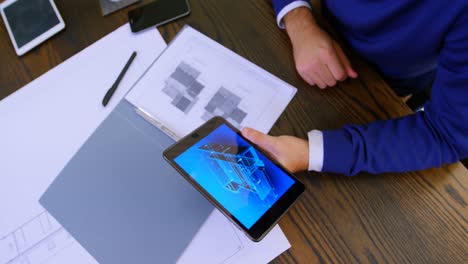 Führungskraft-Nutzt-Digitales-Tablet-Auf-Dem-Tisch-Im-Konferenzraum-Im-Büro-4K