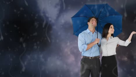 Glückliches-Paar-Hält-Einen-Regenschirm-Unter-Dem-Regen