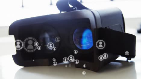 Soziale-Medien-Und-VR-Box