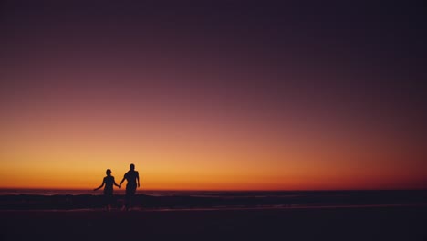 Young-couple-by-the-sea