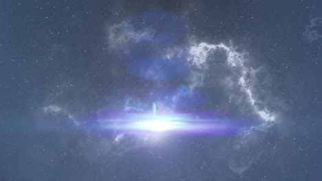 Weißer-Lichtfleck,-Der-Sich-über-Weißen-Und-Blauen-Nebel-Am-Nachthimmel-Bewegt