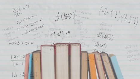 Mehrere-Bücher-Gegen-Mathematische-Gleichungen-Auf-Weißem-Liniertem-Papier