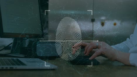 Fingerabdruckscanner-Und-Netzwerk-Von-Verbindungen-Gegen-Personen,-Die-Computer-Verwenden