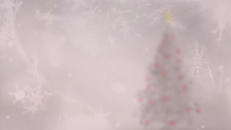 Copos-De-Nieve-Cayendo-Sobre-El-árbol-De-Navidad-En-El-Paisaje-Invernal.