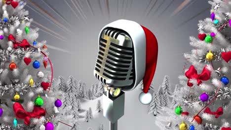 Digitale-Animation-Von-Zwei-Weihnachtsbäumen-Und-Weihnachtsmütze-Am-Mikrofon-Vor-Lichtspuren
