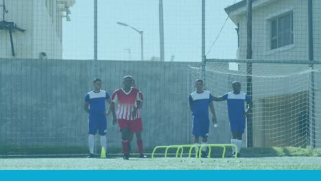 Red-De-íconos-Digitales-Contra-El-Entrenamiento-De-Jugadores-De-Fútbol-Masculino-En-Campo-De-Hierba