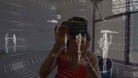 Animation-Der-Datenverarbeitung-über-Einer-Frau,-Die-Ein-VR-Headset-Trägt