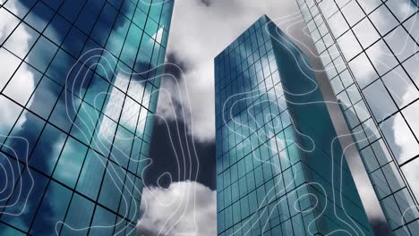Animation-Von-Weißen-Linien-Und-Verbindungsnetzen-über-Modernen-Gebäuden-Und-Wolken