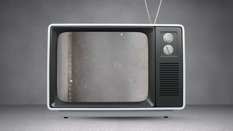 Animation-Eines-Retro-Fernsehers-Mit-Verzweifeltem-Vintage-Analogfilm-Auf-Dem-Bildschirm
