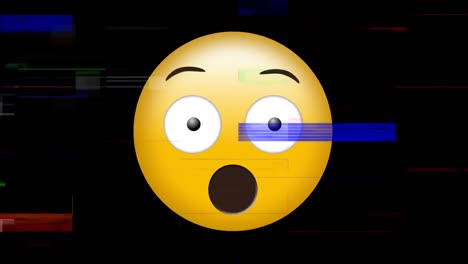 Digitale-Animation-Des-Statischen-TV-Effekts-über-überraschtem-Gesichts-Emoji-Vor-Schwarzem-Hintergrund