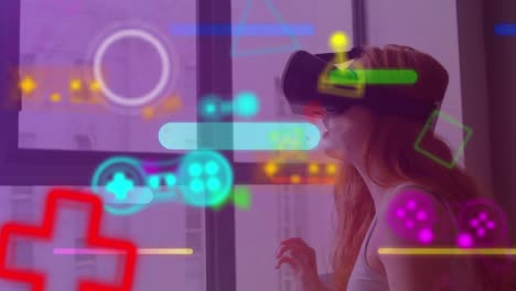 Animation-Von-Mediensymbolen,-Die-Sich-über-Eine-Frau-Mit-VR-Headset-Bewegen