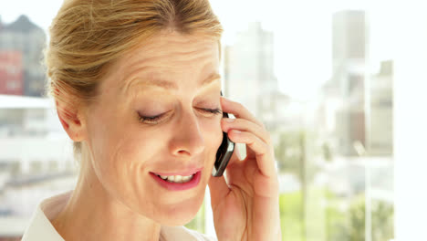Businesswoman-talking-on-the-phone