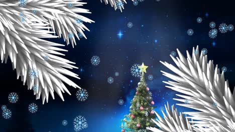 Weihnachtsbaumzweige-Vor-Schneeflocken,-Die-über-Den-Weihnachtsbaum-Fallen,-Vor-Blau-Leuchtenden-Sternen