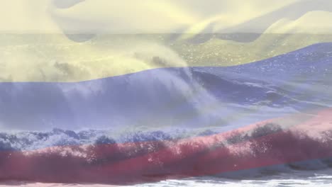 Animation-Der-Flagge-Kolumbiens,-Die-über-Tosenden-Wellen-Im-Meer-Weht