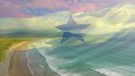 Digitale-Komposition-Der-Ghanaischen-Flagge,-Die-Vor-Der-Luftaufnahme-Der-Wellen-Im-Meer-Weht