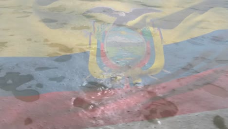 Digitale-Komposition-Der-Ecuadorianischen-Flagge,-Die-Vor-Der-Nahaufnahme-Der-Wellen-Am-Strand-Weht