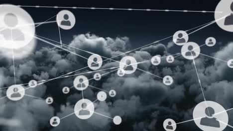 Netzwerk-Von-Profilsymbolen-Vor-Dunklen-Wolken-Am-Himmel