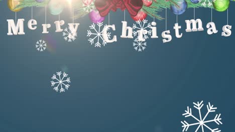 Animation-Fallender-Schneeflocken,-Weihnachtsdekorationen-Und-Grüße-Auf-Blauem-Hintergrund
