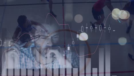 Animation-Der-Finanzdatenverarbeitung-über-Basketballspieler