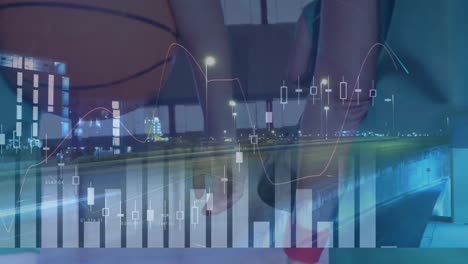 Animation-Der-Finanzdatenverarbeitung-über-Verschiedene-Basketballspielerinnen-Und-Stadtlandschaften