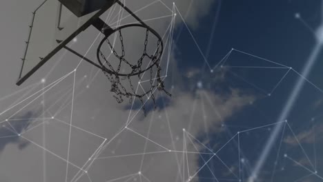 Animation-Von-Verbindungsnetzwerken-über-Männliche-Basketballspieler-Gemischter-Abstammung