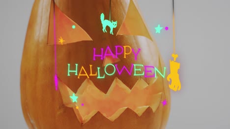 Neon-Happy-Halloween-Textbanner-über-Gruseligem-Halloween-Kürbis-Vor-Grauem-Hintergrund