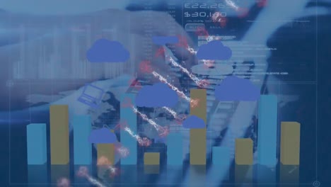 Animation-Von-Wolken-Mit-Symbolen-über-Diagramm,-DNA-Strang,-Datenverarbeitung-Und-Händetippen-Auf-Der-Tastatur