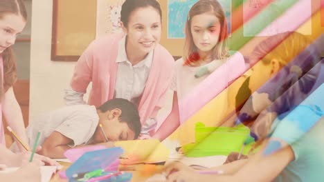 Animation-Von-Buntstiften-über-Einer-Glücklichen-Kaukasischen-Lehrerin-Und-Verschiedenen-Schülern-In-Der-Schule