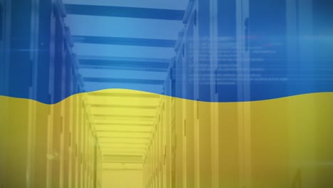 Animation-Von-Lichtern-Und-Datenverarbeitung-über-Server-Und-Flagge-Der-Ukraine