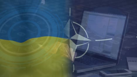 Animation-Der-Hand-Eines-Kaukasischen-Männlichen-Hackers-über-Der-Flagge-Der-NATO-Und-Der-Ukraine