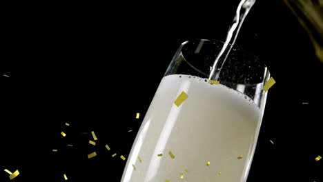 Animation-Von-Fallendem-Konfetti-über-Einem-Glas-Champagner-Auf-Dunklem-Hintergrund