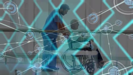 Netzwerk-Digitaler-Symbole-Gegen-Kaukasischen-Männlichen-Gesundheitshelfer,-Der-Einen-Männlichen-Patienten-Im-Rollstuhl-Führt
