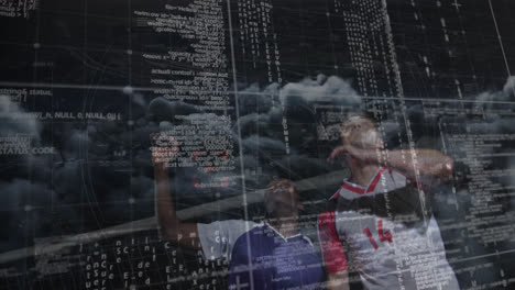 Animation-Der-Datenverarbeitung-über-Verschiedene-Männliche-Fußballspieler-Auf-Schwarzem-Hintergrund-Mit-Wolken