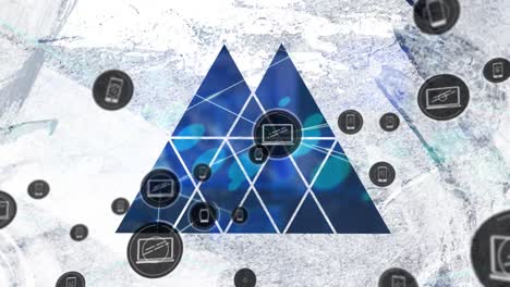 Animation-Des-Netzwerks-Von-Verbindungen-Mit-Symbolen-über-Dreiecken-Auf-Weißem-Hintergrund