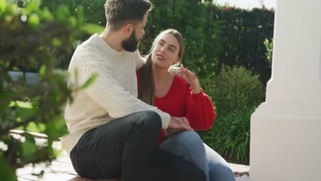 Video-of-happy-caucasian-couple-in-the-garden