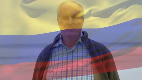 Animation-Der-Flagge-Kolumbiens-über-Einem-älteren-Kaukasischen-Mann