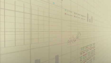 Animation-Der-Finanzdatenverarbeitung-Auf-Beigem-Hintergrund
