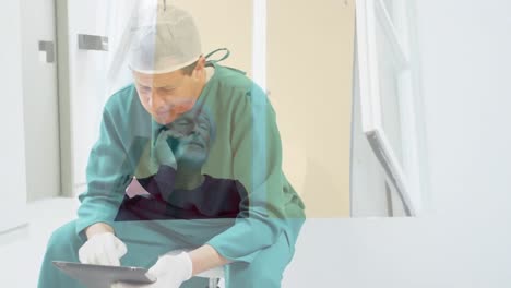 Animation-Von-Chirurgen-Im-Operationssaal-über-Kaukasischen-älteren-Männern