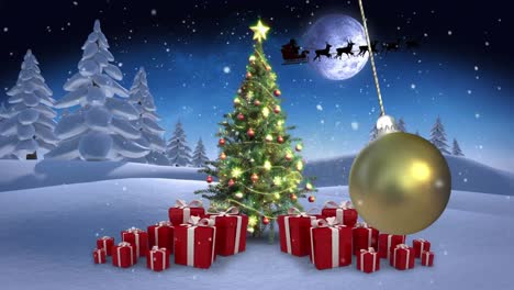 Animation-Von-Weihnachtskugeln,-Die-über-Dem-Weihnachtsmann-Im-Schlitten-Baumeln,-Schnee-Fallen-Und-Weihnachtsbaum