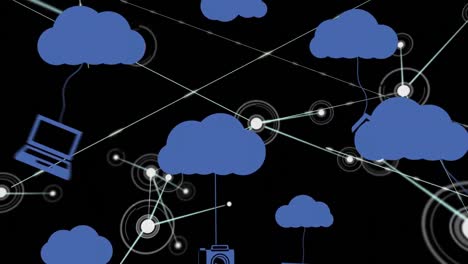 Animation-Von-Wolken-Mit-Elektronischen-Geräten-über-Ein-Netzwerk-Von-Verbindungen