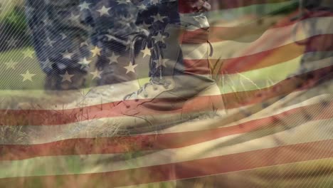 Eine-Komposition-Aus-Militärstiefeln,-Während-Im-Hintergrund-Amerikanische-Flaggen-Wehen