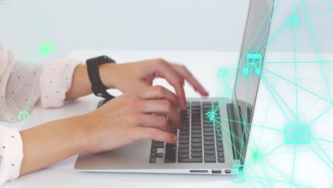 Animación-De-Red-De-Conexiones-Con-íconos-Sobre-Mujer-Caucásica-Usando-Laptop