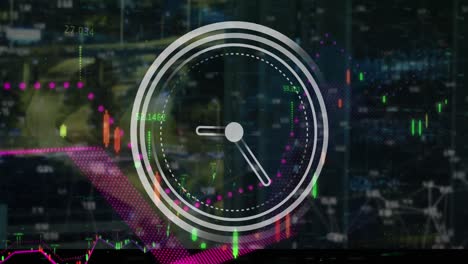 Animation-Einer-Tickenden-Uhr-über-Die-Verarbeitung-Von-Finanzdaten-Vor-Dem-Hintergrund-Einer-Luftaufnahme-Des-Nächtlichen-Stadtbildes